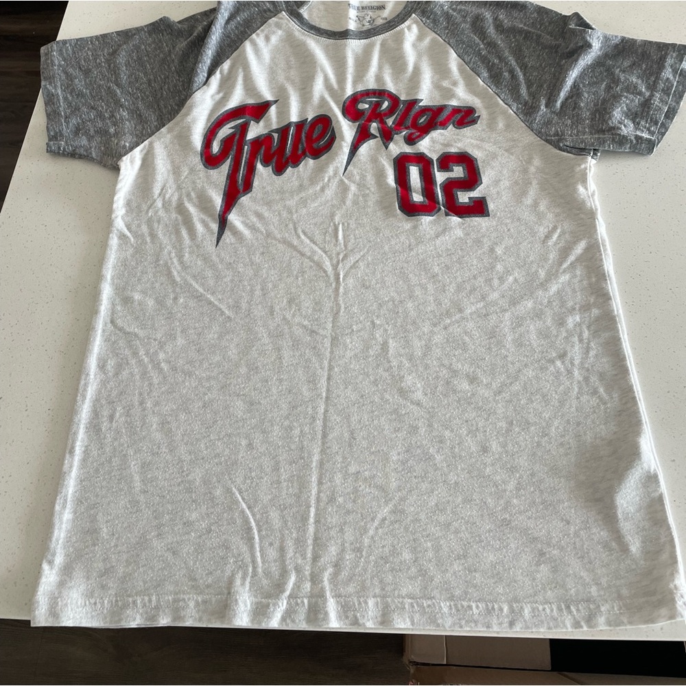 True religion tee